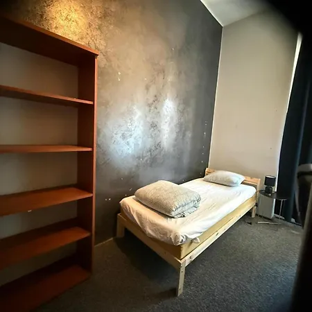 Membel Hostal *