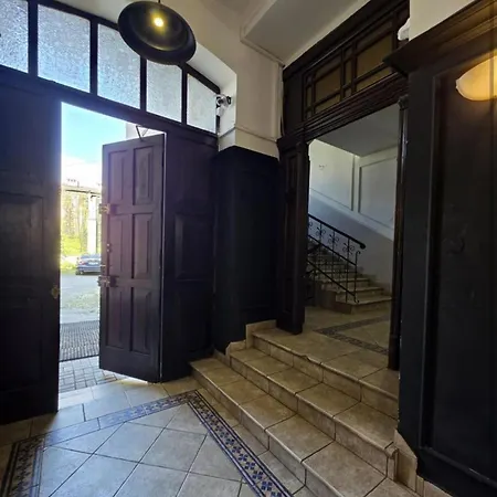 Membel Hostal *