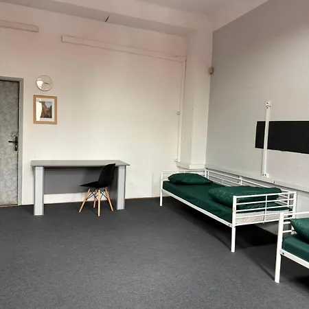 Membel Hostal *